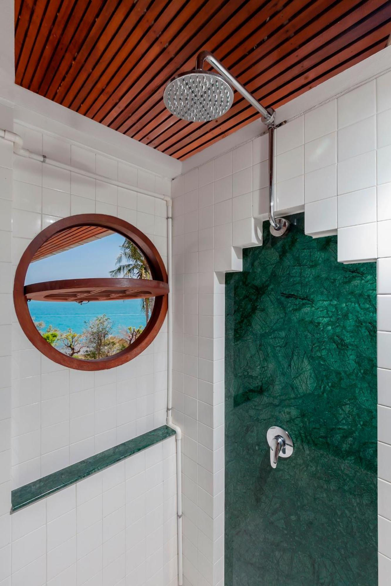 Baan Khunying - Secluded Phuket Beachfront Villa Rawai Zewnętrze zdjęcie