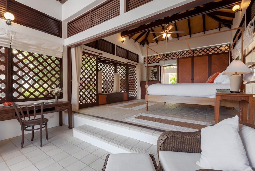 Baan Khunying - Secluded Phuket Beachfront Villa Rawai Pokój zdjęcie