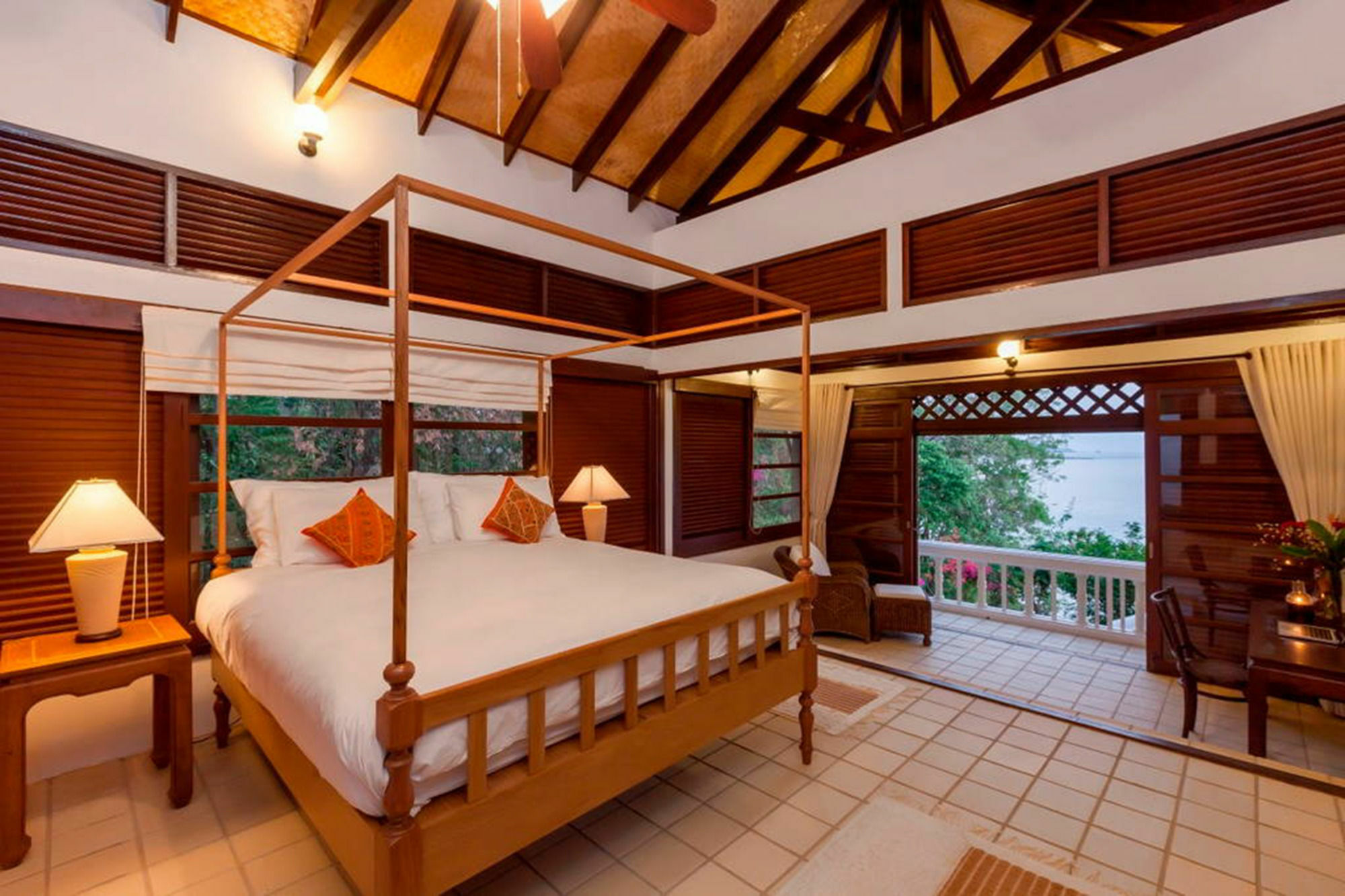 Baan Khunying - Secluded Phuket Beachfront Villa Rawai Zewnętrze zdjęcie